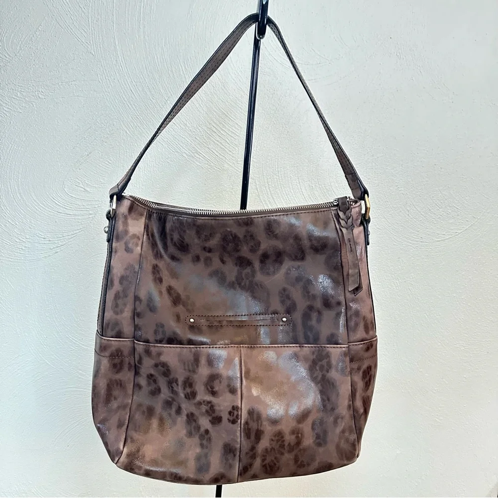 B Makowsky Leather Animal Print Hobo Bag Purse